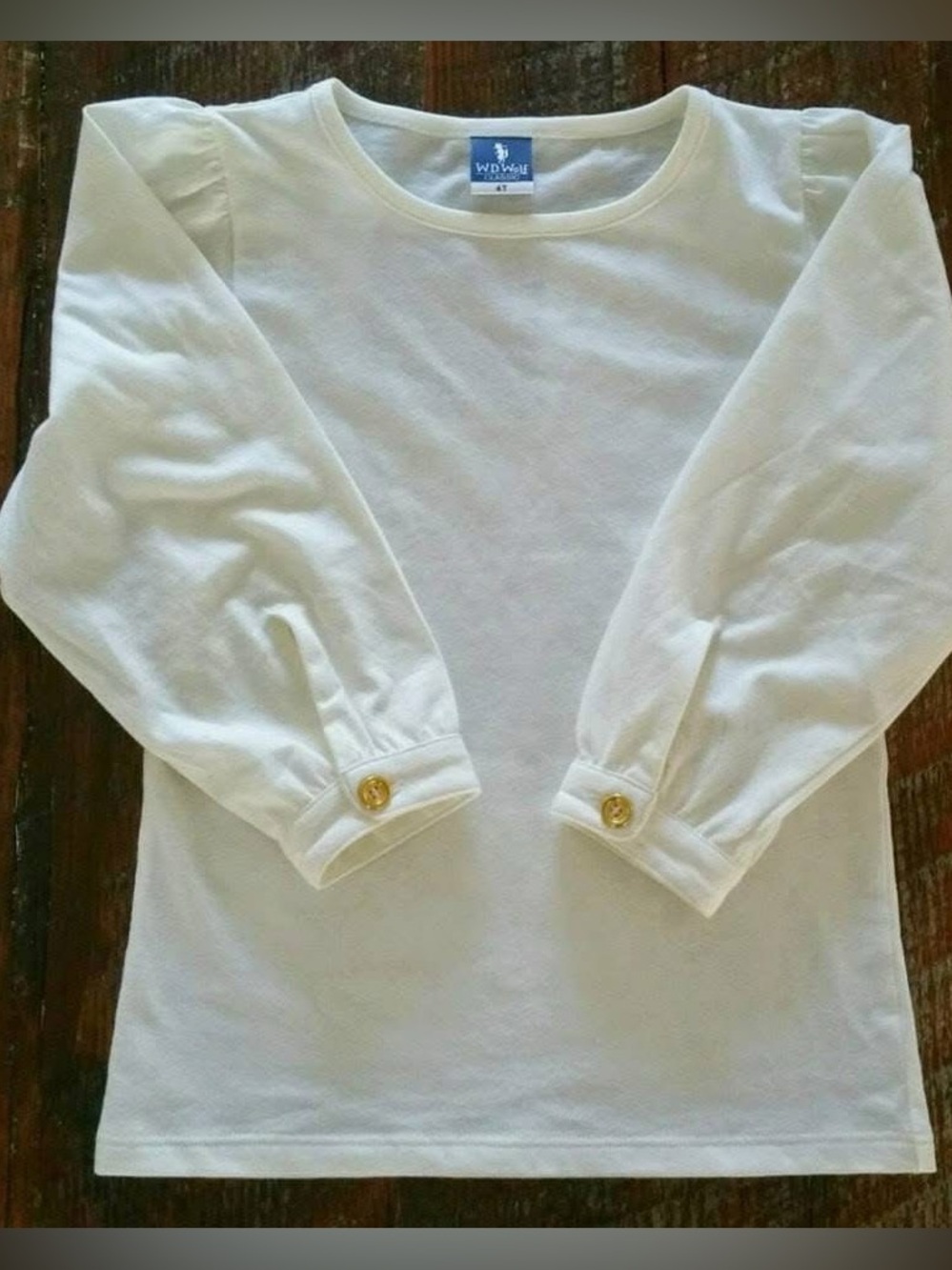 Well dressed wolf layering tee size 18 months